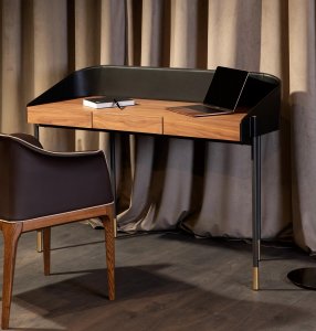 Ledor Desk by Tonin Casa
