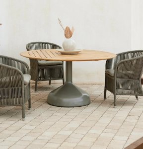 Glaze Dining Table by Cane-line