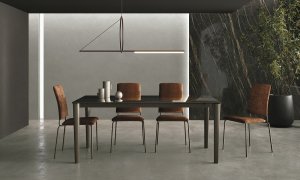 Yago Extendable Table by Sedit