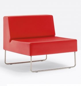 Host 790 Lounge Chair by Pedrali