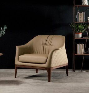 Tiffany Armchair by Tonin Casa