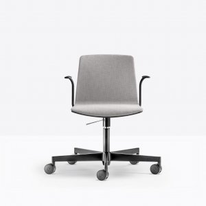 Noa 728/4 Office Armchair by Pedrali