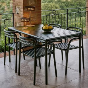 Bliss Dining Table by Cane-line