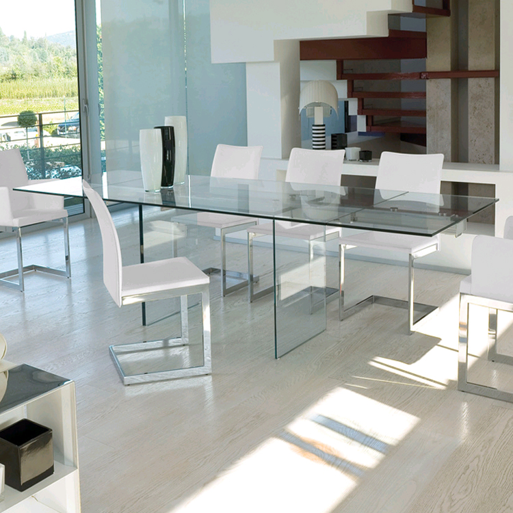 Miami dining table from Ivano Antonello Italia