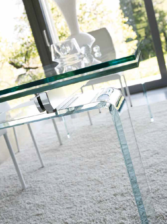 Tecno Extendable dining table from Unico Italia
