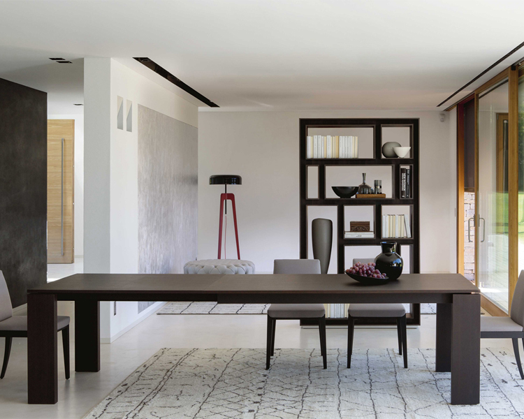 Kevin dining table from Porada