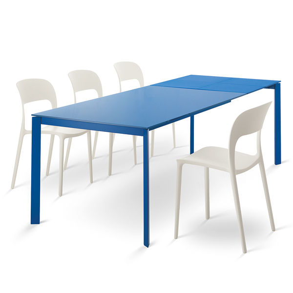 Dublino dining table from Bontempi, designed by  R&D Bontempi Casa