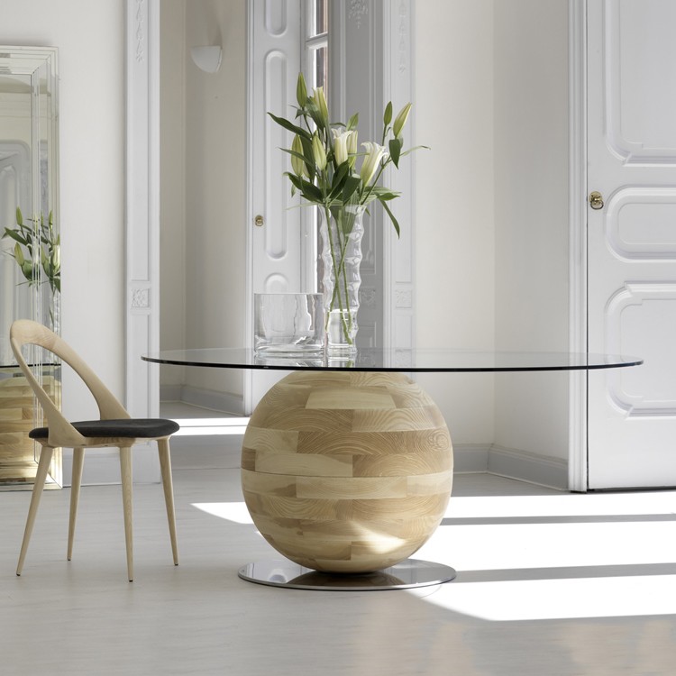 Gheo-Off dining table from Porada