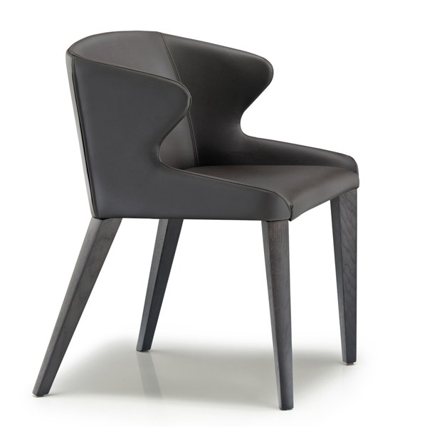 Leila 681 chair from Pedrali, designed by Manzoni e Tapinassi