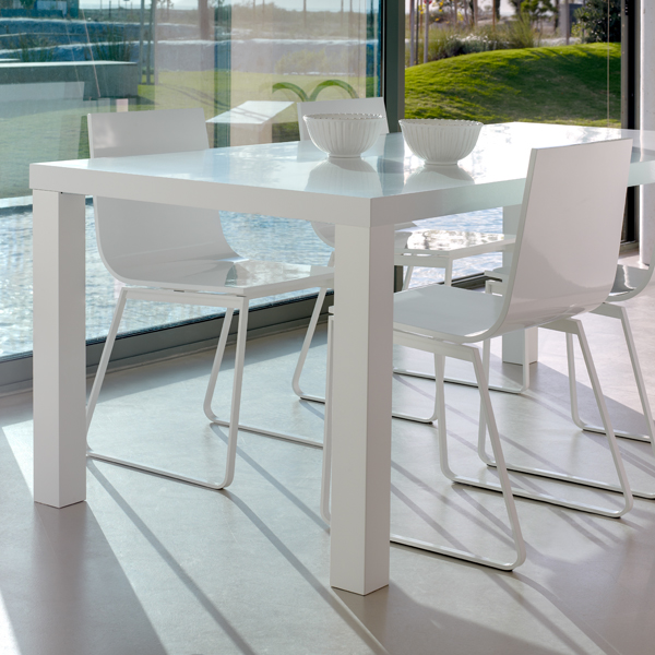 Multi Square Legs dining table from 