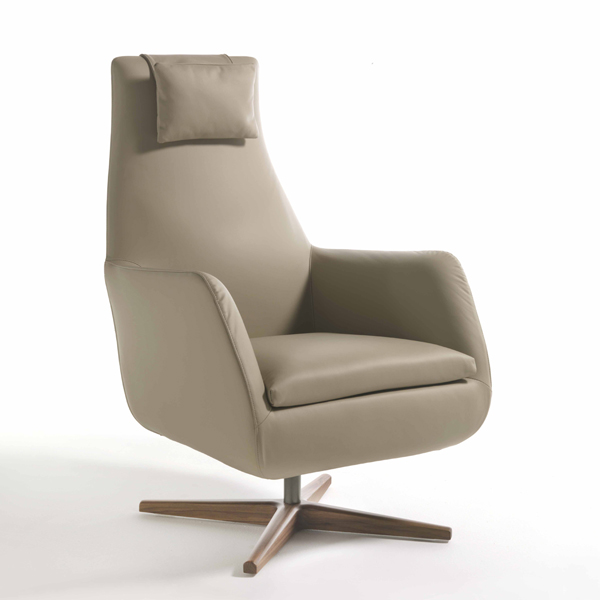 Daisy Girevole lounge chair from Porada, designed by P. Salvadé
