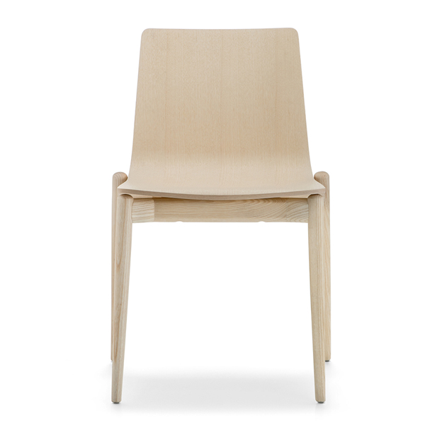 Malmo 390 chair from Pedrali, designed by CMP Design