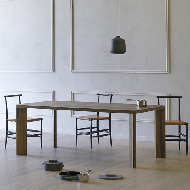 Manero dining table from Miniforms, designed by Paolo Cappello
