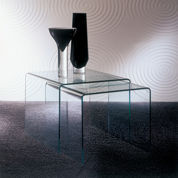 Igloo end table from Bontempi, designed by  R&D Bontempi Casa