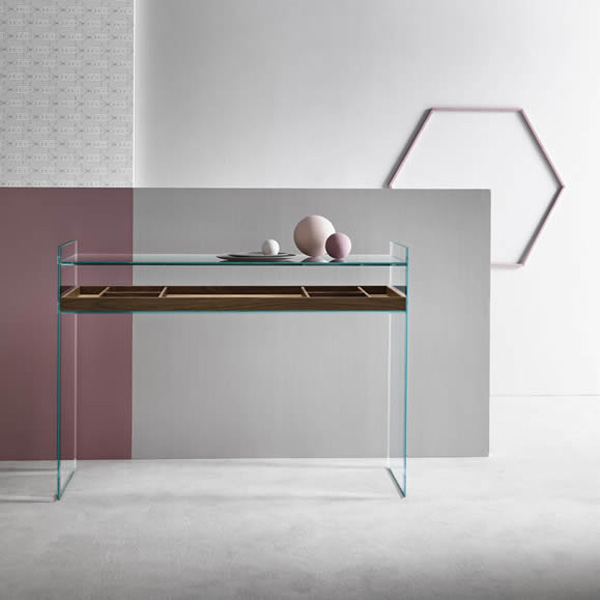 Quiller Consolle console table from Tonelli, designed by Uto Balmoral