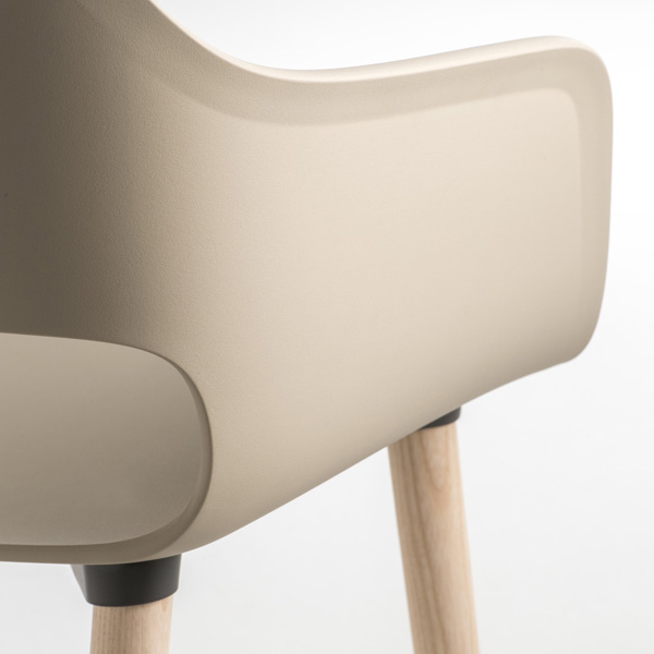 Babila 2755 chair from Pedrali, designed by Odoardo Fioravanti