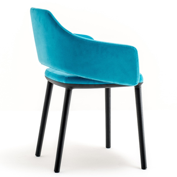 Vic 645 chair from Pedrali, designed by Patrick Norguet