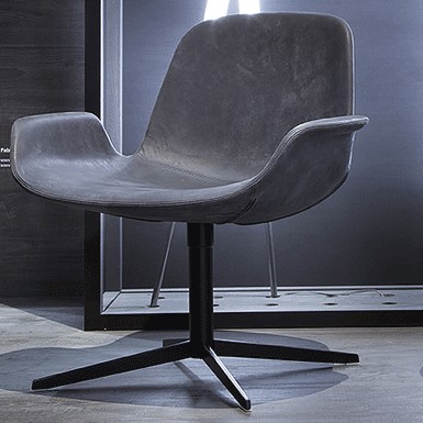 Step Lounge 904.75 chair from Tonon