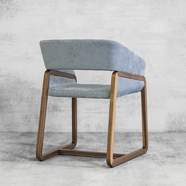 Chic 153.11 chair from Tonon