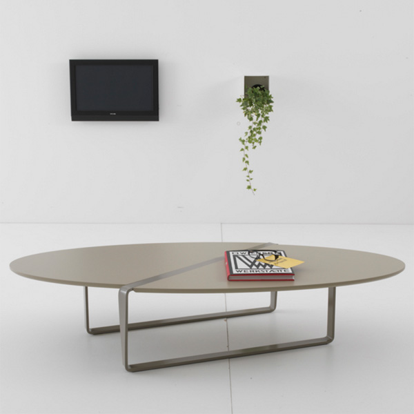 Smart coffee table from Compar