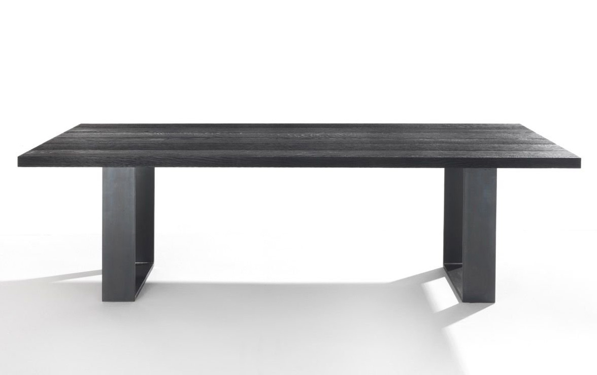 Newton Squared dining table from Riva 1920, designed by C.R. & S. Riva 1920