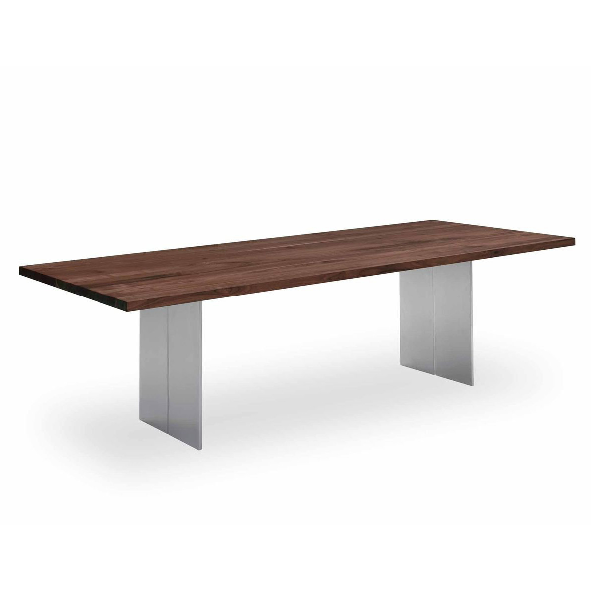 Orlando dining table from Riva 1920