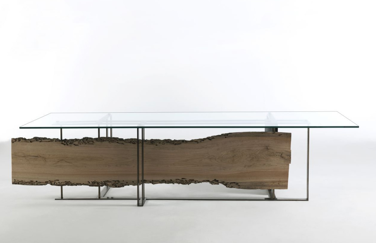Cornice dining table from Riva 1920, designed by Luca Scacchetti