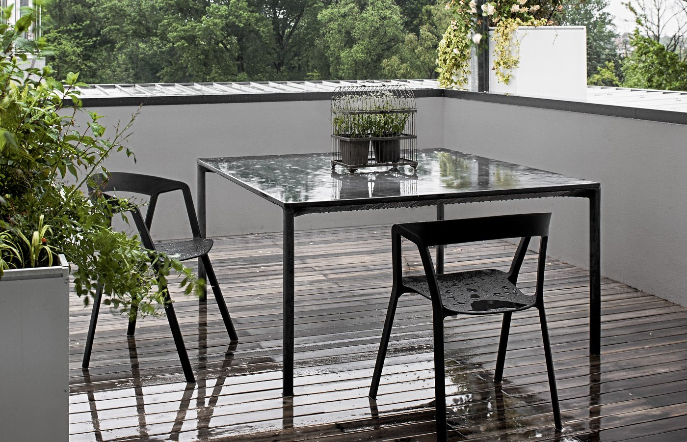 Boiacca Dining Table from Kristalia, designed by Lucidipevere