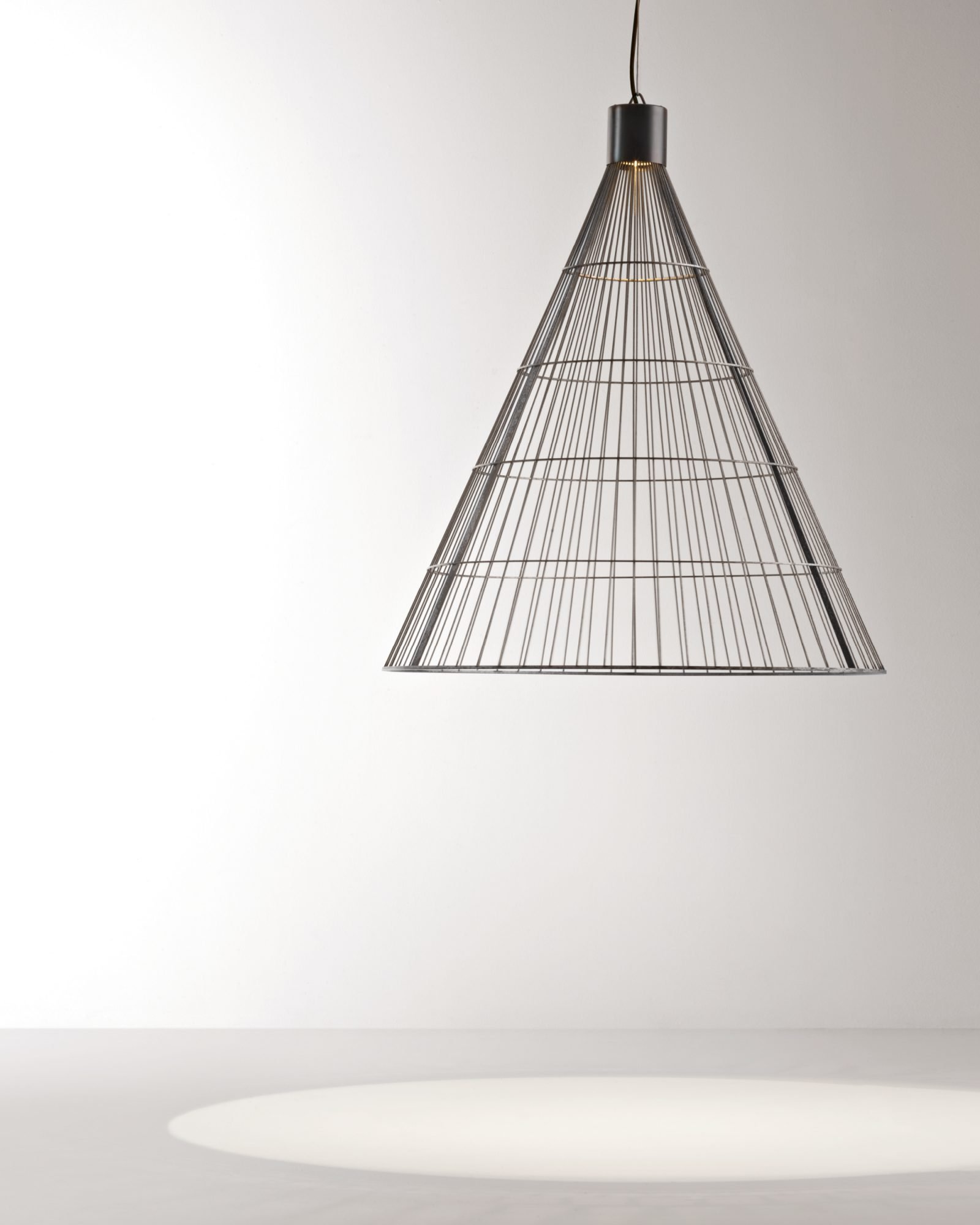 Luce Solida Lamp lighting from De Castelli, designed by Gum Design