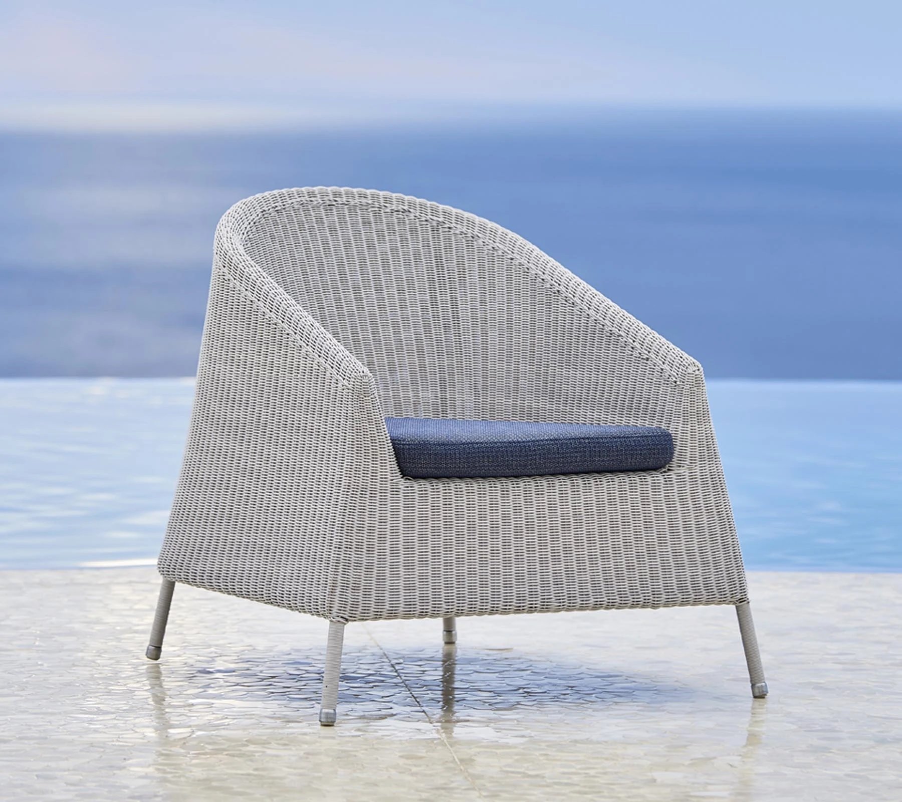 Cane-line Kingston Lounge Chair | Wooden | Outdoor-Patio Furniture ...