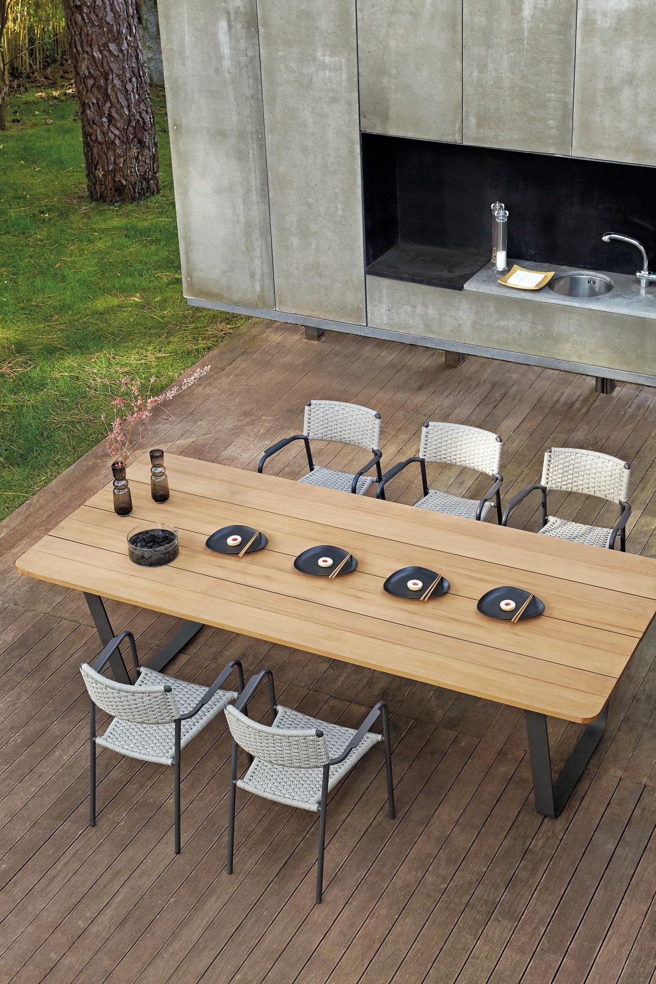 Manutti Air Dining Table | Wooden | Outdoor-Patio Furniture - Ultra Modern