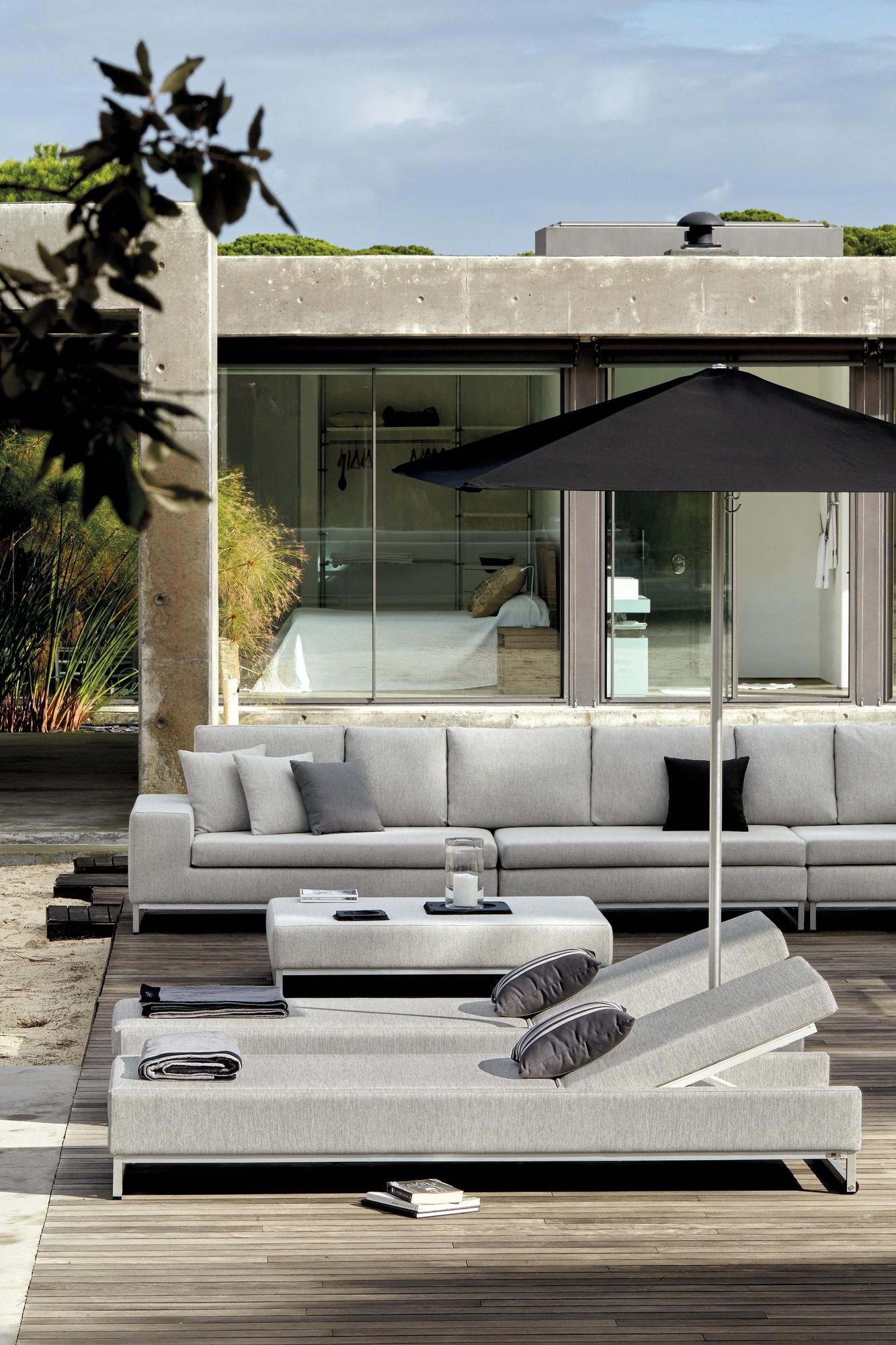 Manutti Zendo Sofa | Metal | Outdoor-Patio Furniture - Ultra Modern
