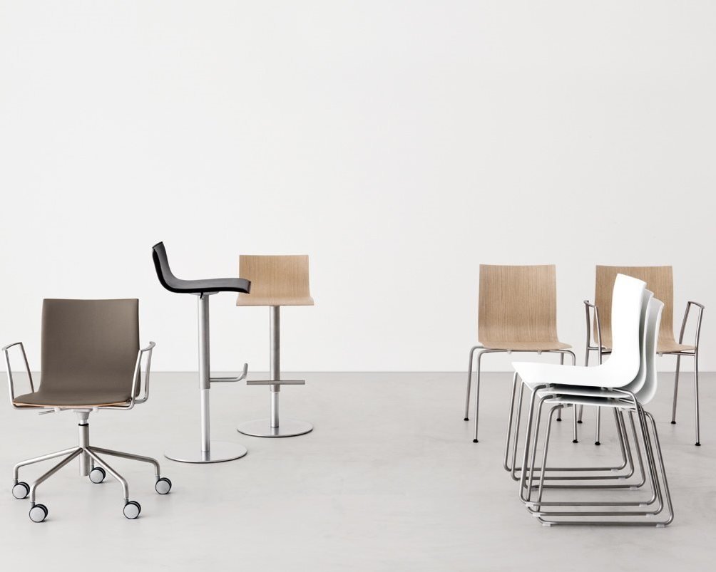 Thin Chair from lapalma, designed by Karri Monni
