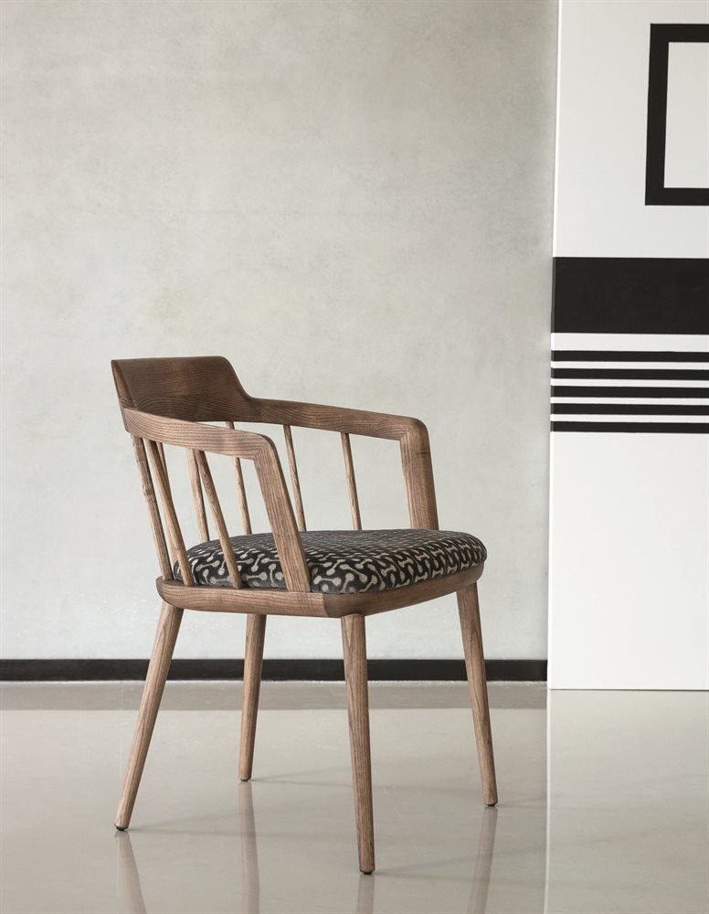 Tiara Chair from Porada, designed by C. Ballabio