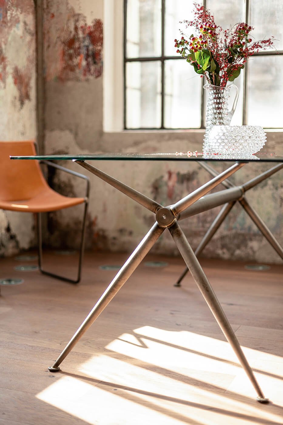 Brioso Dining Table desk from Midj
