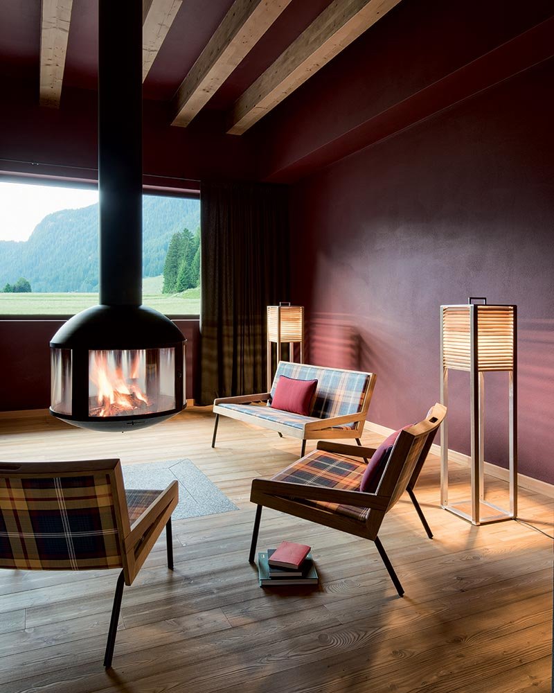 Allaperto Mountain Tartan Lounge Chair from Ethimo, designed by Matteo Thun & Antonio Rodriguez