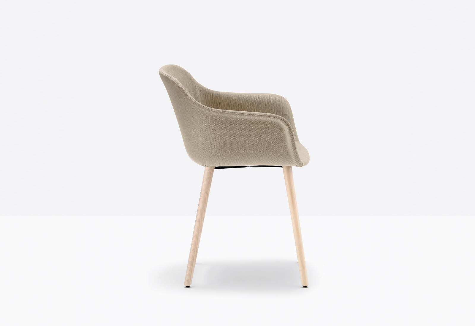 Babila XL 2752 chair from Pedrali, designed by Odoardo Fioravanti