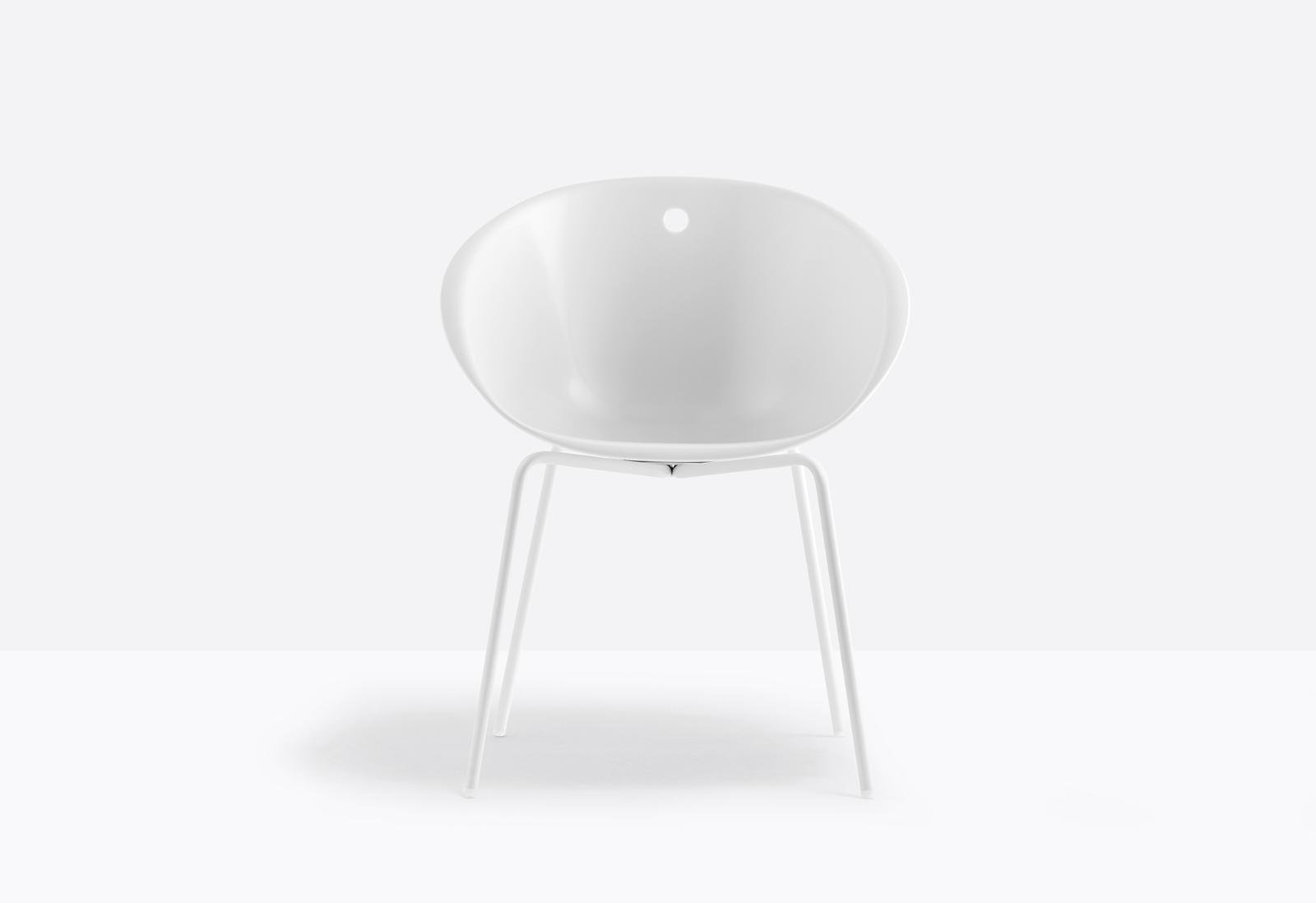 Gliss 900 Chair from Pedrali, designed by CLAUDIO DONDOLI - MARCO POCCI