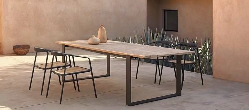 Manutti Dining Tables